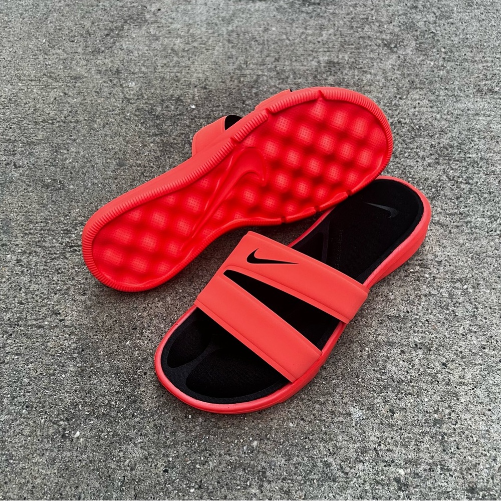 🥭  WMNS NIKE ULTRA COMFORT SLIDE BRIGHT ORANGE BLACK FOOTBED